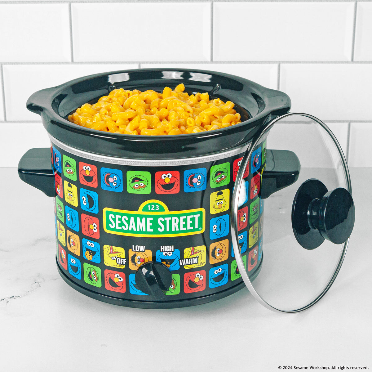 Sesame Street 2-Qt Slow Cooker