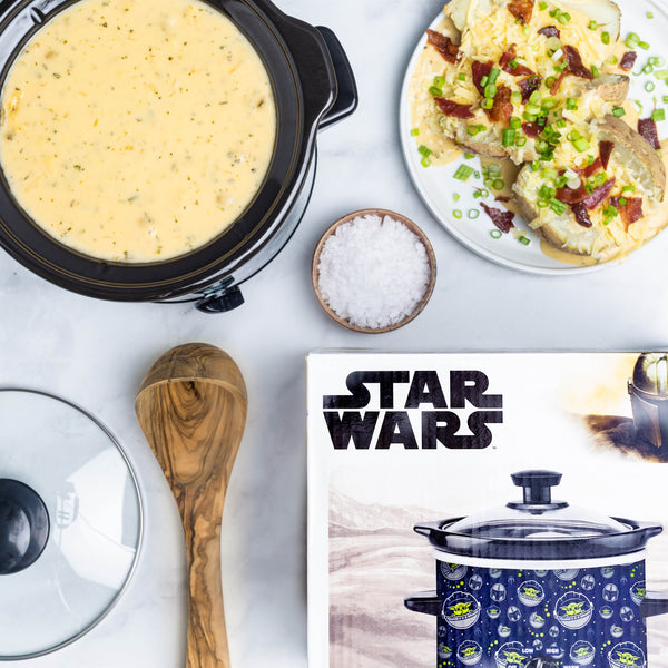 Star Wars 7 Quart Slow Cooker- Easy Cooking Across The Galaxy