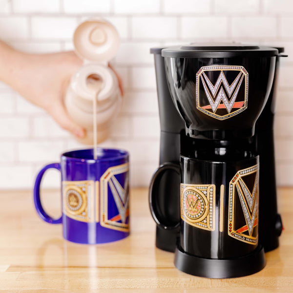 http://uncannybrands.com/cdn/shop/products/WWECoffeeMaker4_600x.jpg?v=1666033873