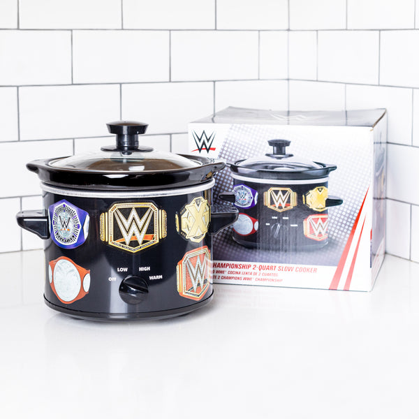 http://uncannybrands.com/cdn/shop/products/WWESLowCooker_1_600x.jpg?v=1666033593