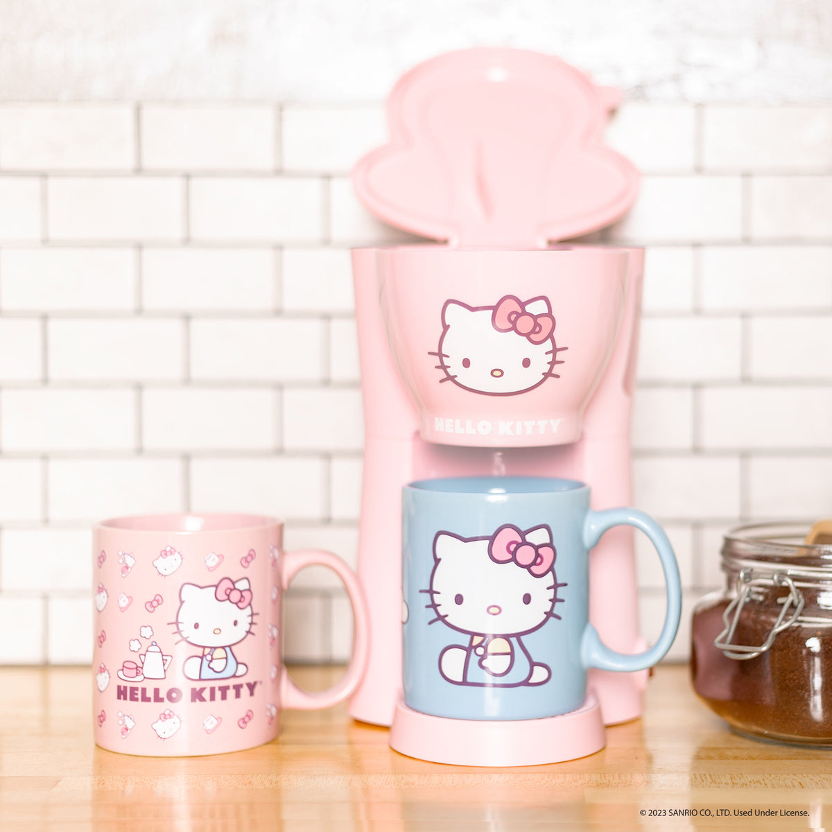 Hello Kitty Coffee Maker Gift Set wtih 2 Mugs - Uncanny Brands