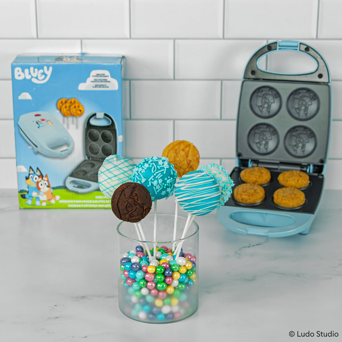 Bluey Cake Pop Maker