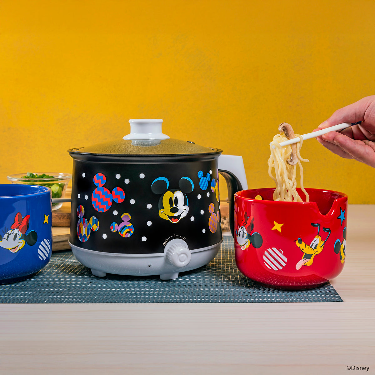 Disney Mickey Mouse Hot Pot with Ramen Bowls