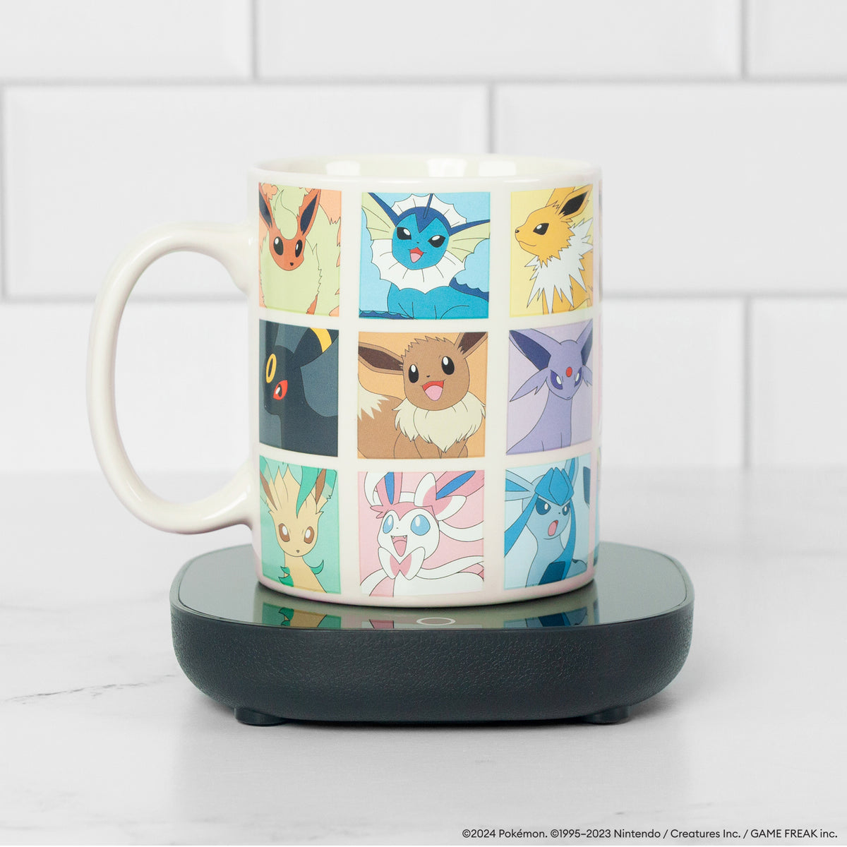 Pokémon Eevee Comic 12ozMug Warmer Set