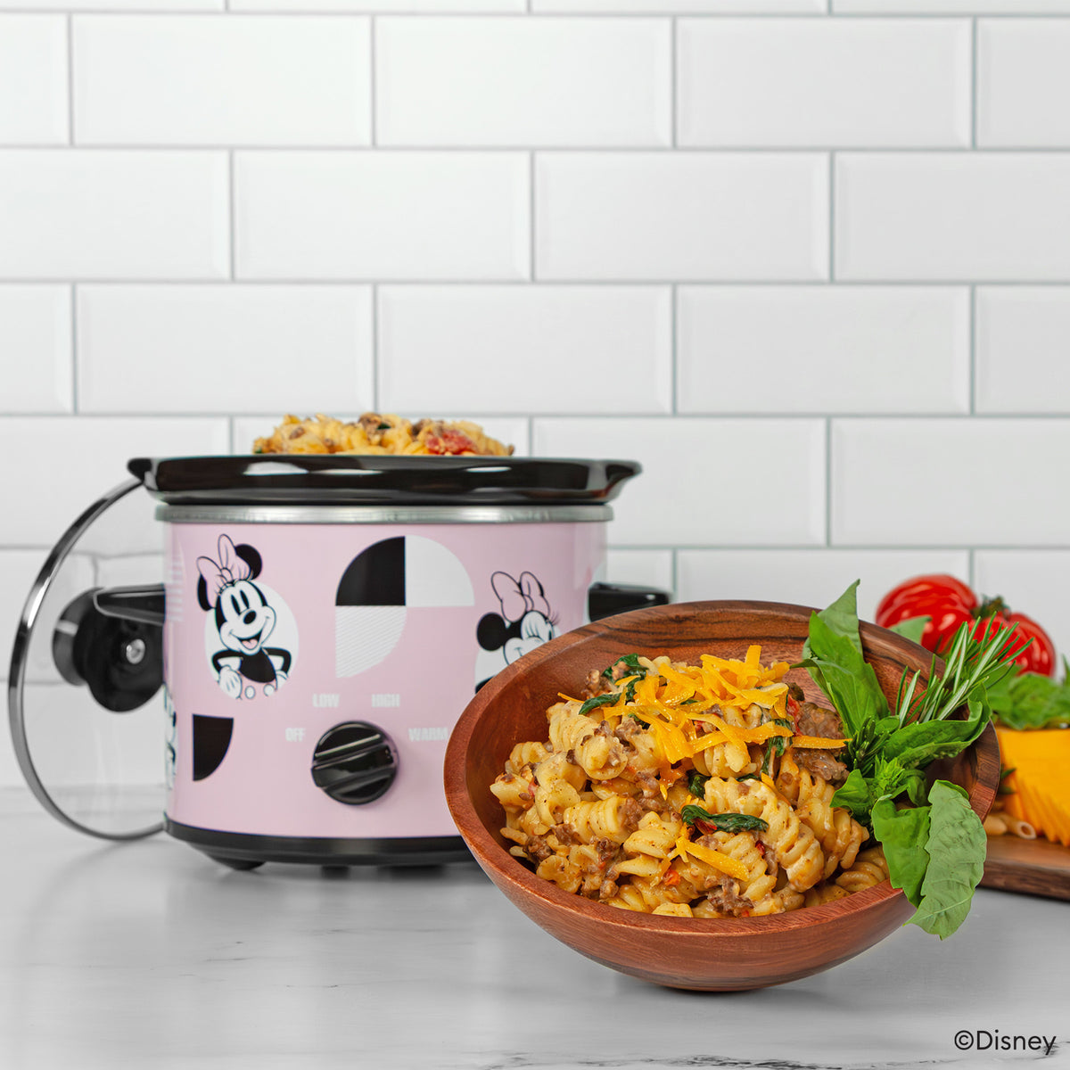 Disney Minnie Mouse 2-Qt Slow Cooker