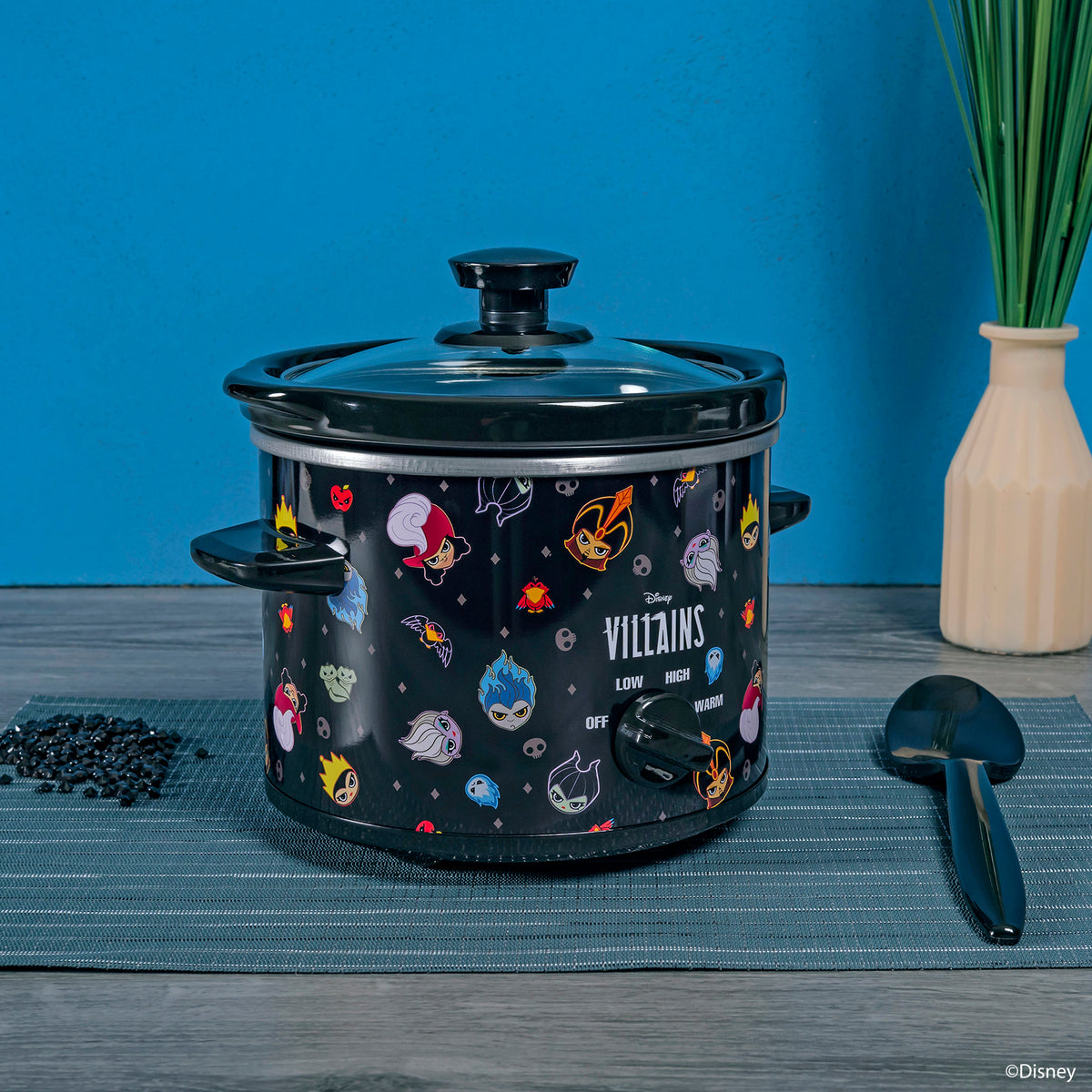 Disney Villains 2-Qt Slow Cooker