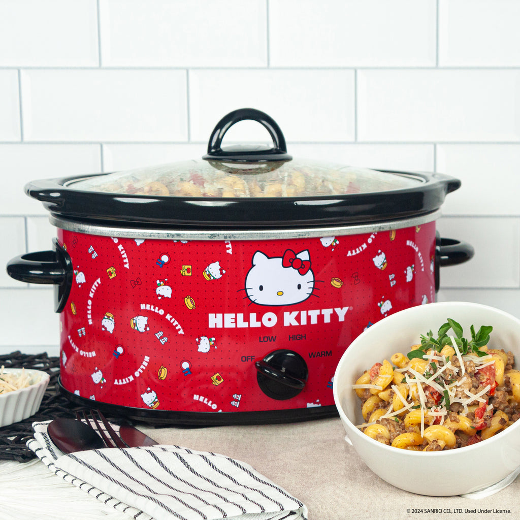 Hello Kitty 5-Quart Slow Cooker - Uncanny Brands