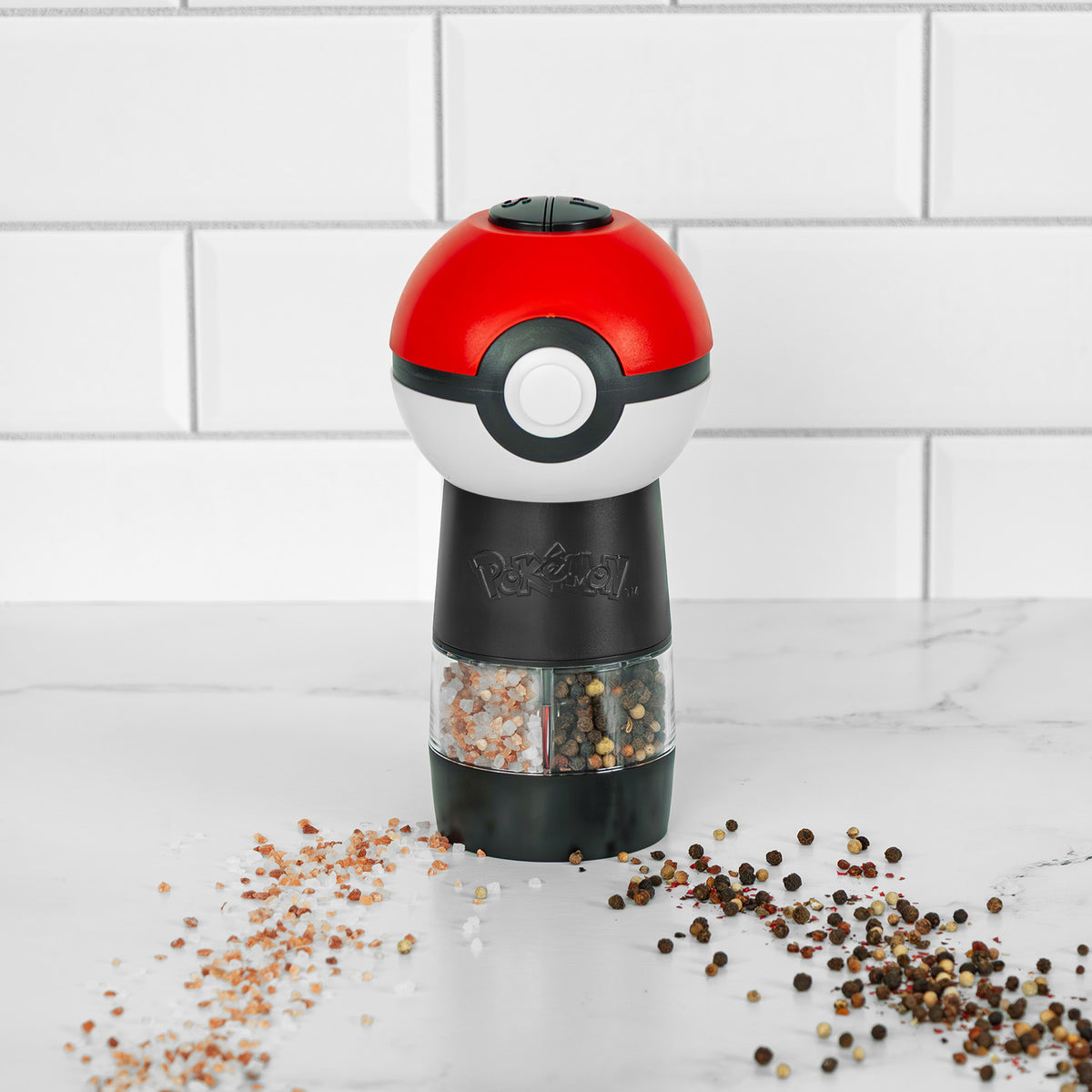 Pokémon Poké Ball Salt and Pepper Grinder