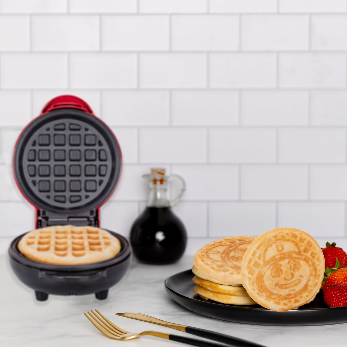 Ohio State Buckeyes Brutus Buckeye Mini Waffle Maker