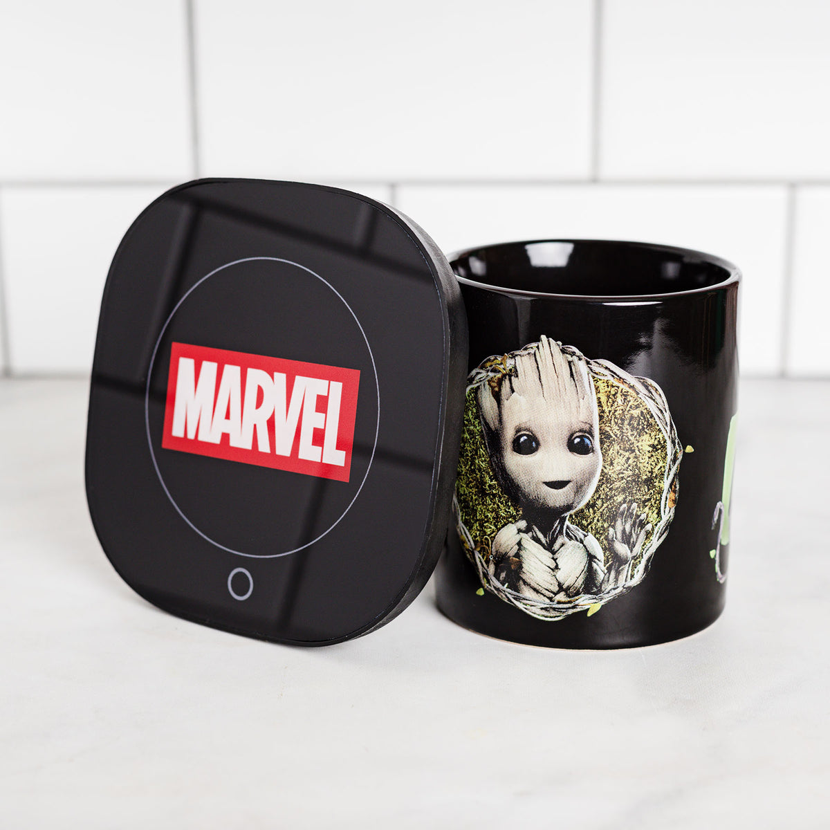 Uncanny Brands Marvel's She Hulk Mug Warmer with Mug