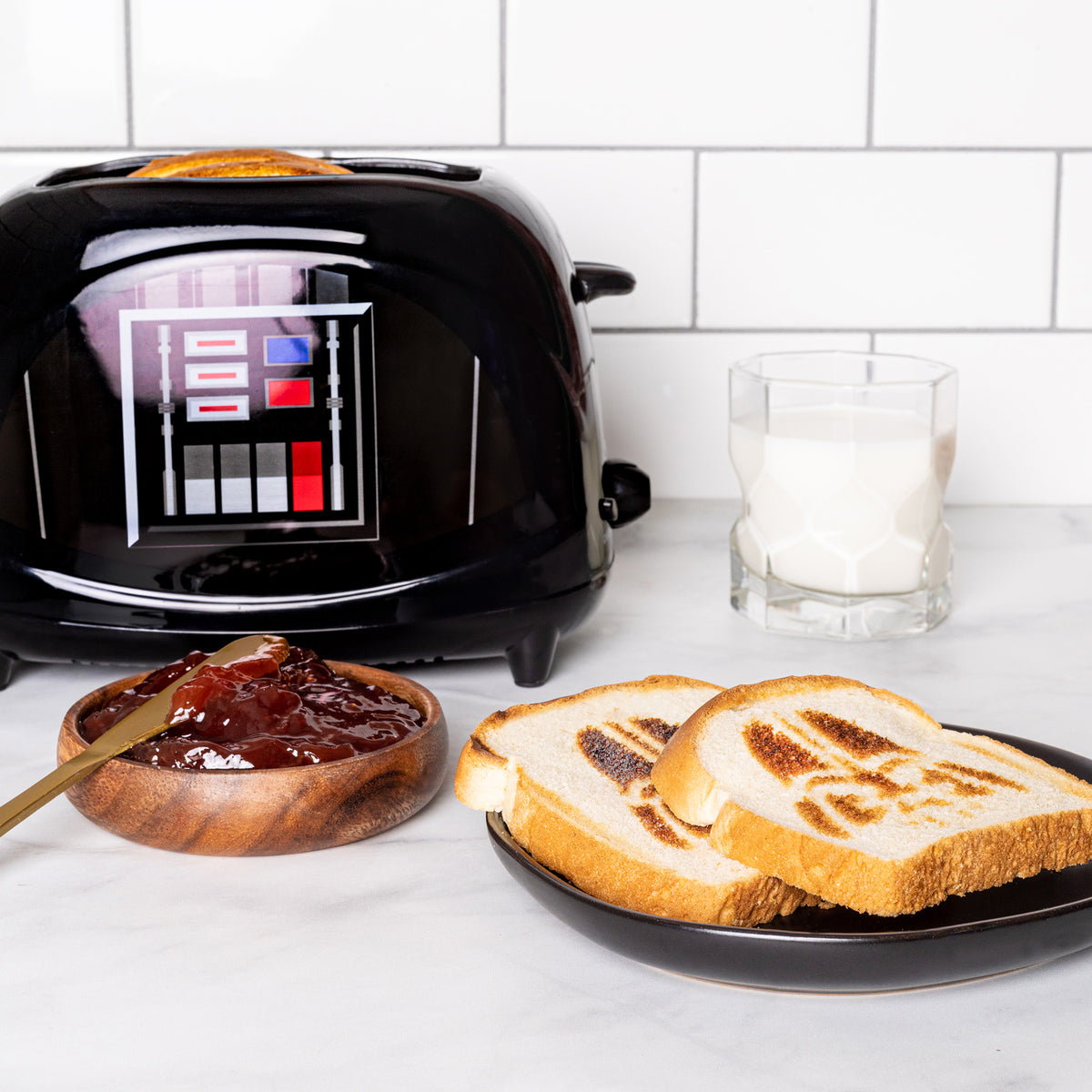 støvle Mangle legeplads Star Wars Darth Vader Toaster - Uncanny Brands