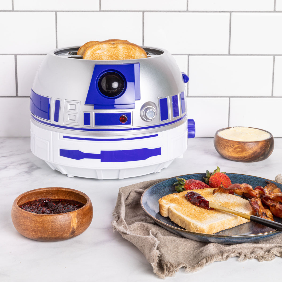 Star Wars R2D2 Toaster - Uncanny Brands